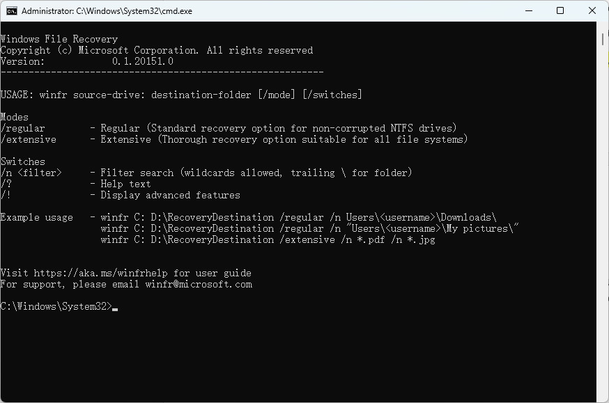 Finestra dei comandi di Windows File Recovery